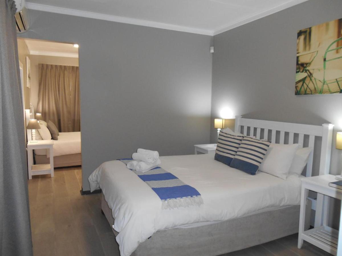 Oakwood Lodge Bloemfontein Ngoại thất bức ảnh