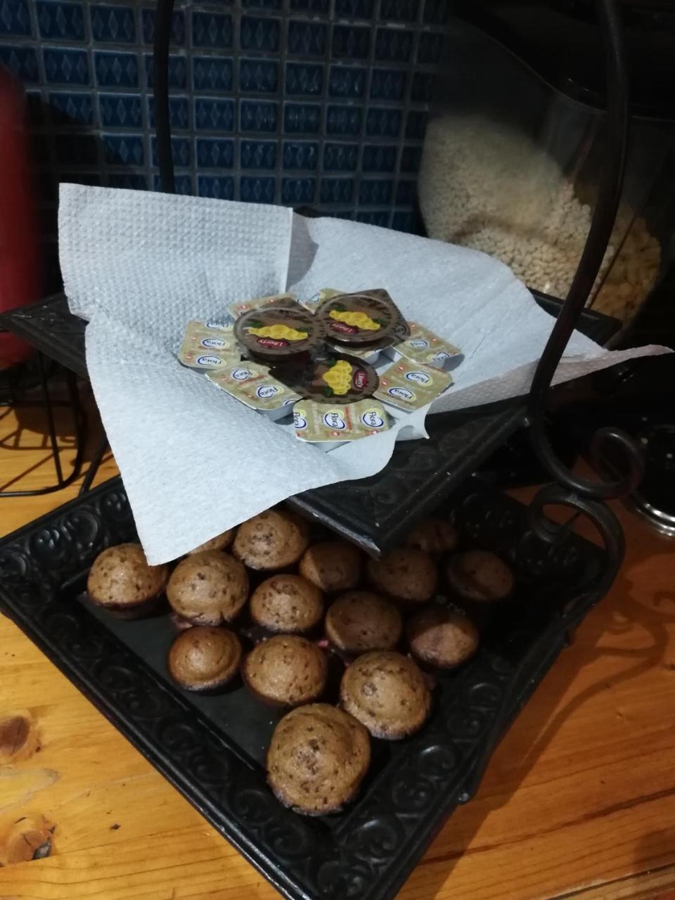 Oakwood Lodge Bloemfontein Ngoại thất bức ảnh A selection of prepared and uncooked potatoes